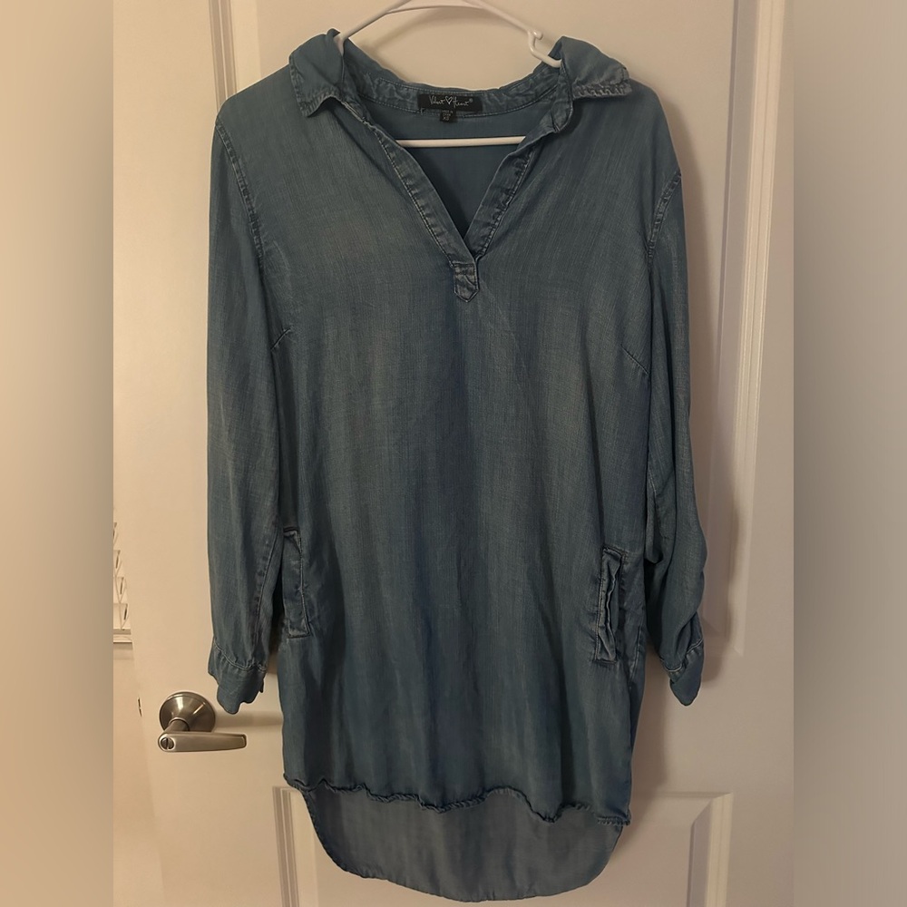 Cute very comfortable with pockets light Jean T-shirt dress